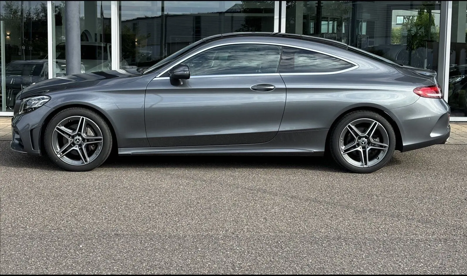 مرسيدس بنز C Class 2023