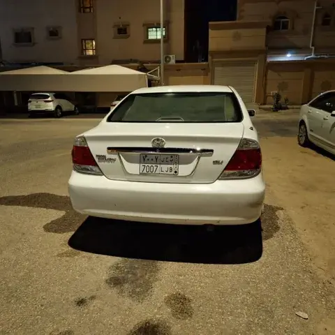 تويوتا كامري 2006