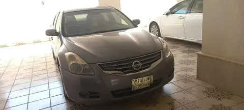 نيسان ألتيما 2011