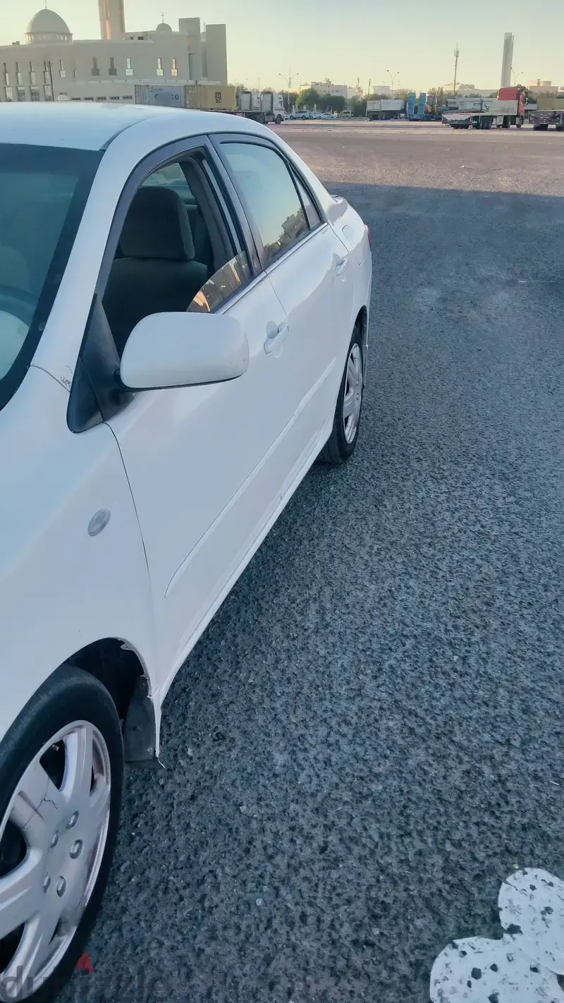 تويوتا كورولا 2010