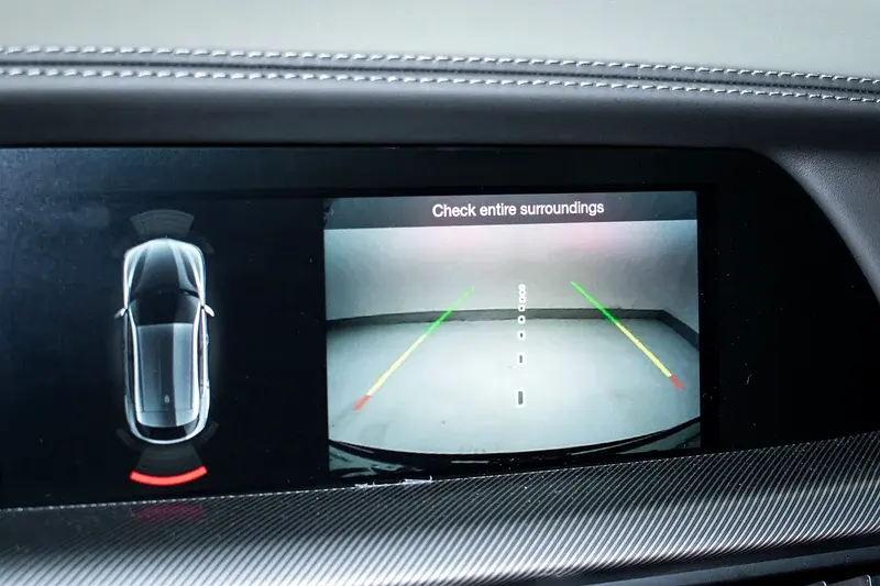 ألفا روميو ستيلفيو 2024