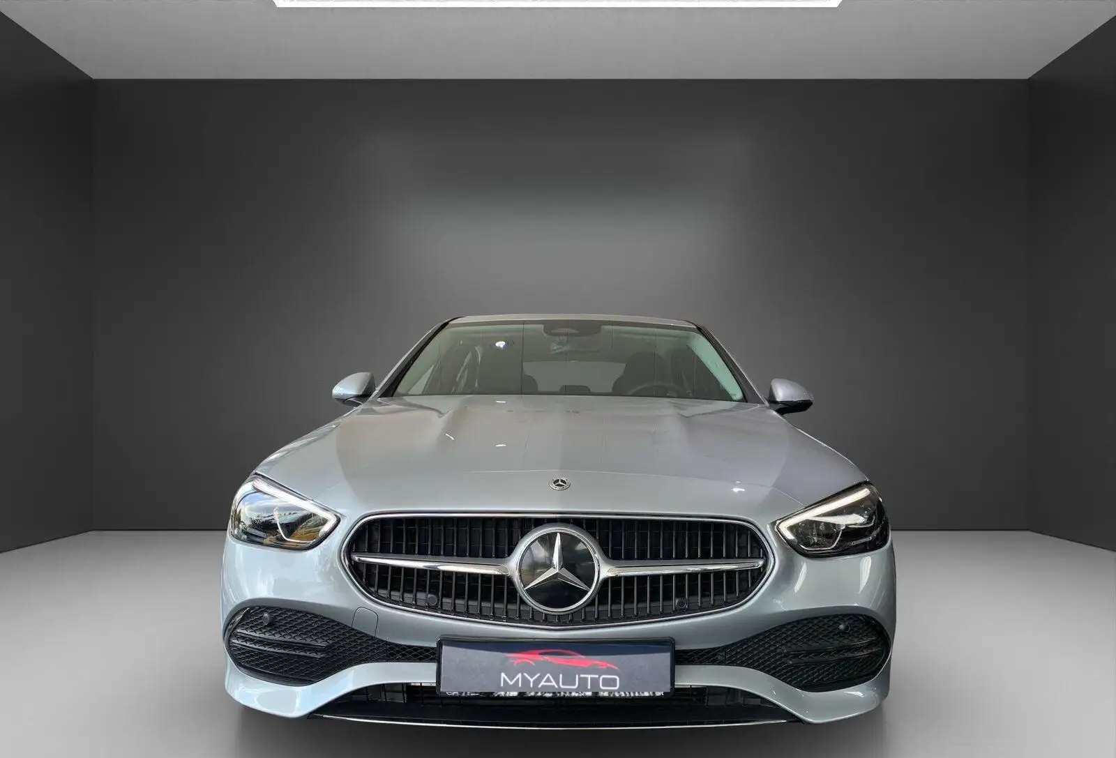 مرسيدس بنز C Class 2023