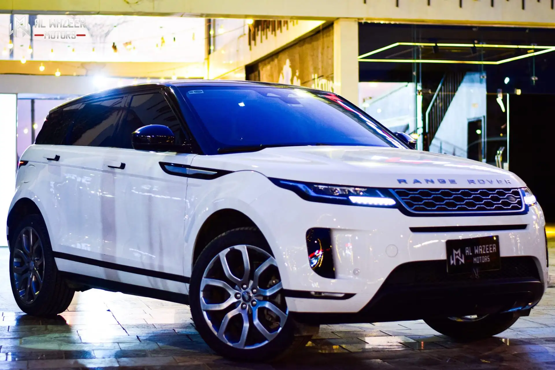 لاند روفر رانج روفر إيفوك 2022