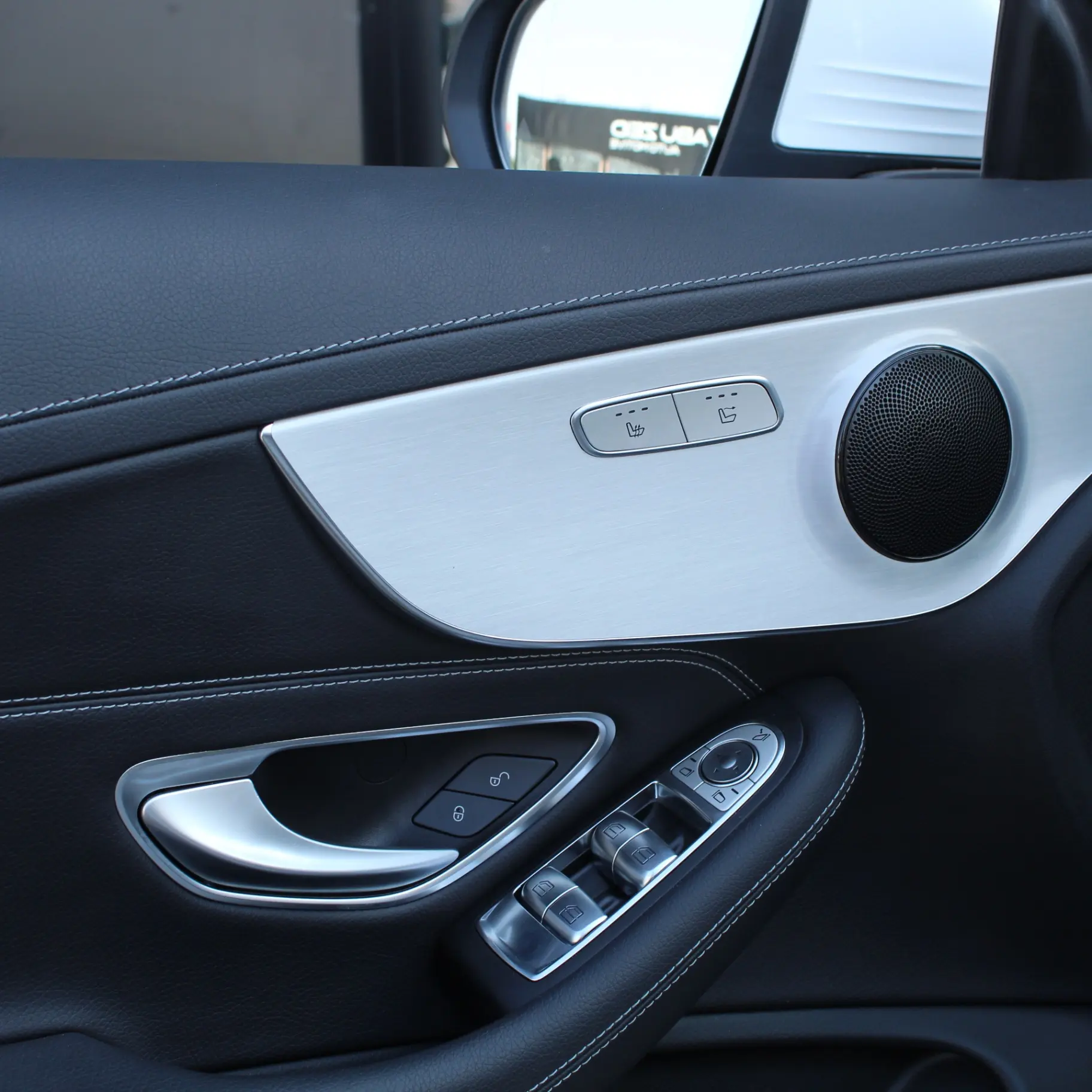 Mercedes Benz C Class 2023