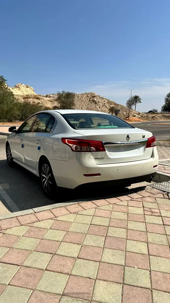 Renault Safrane 2015