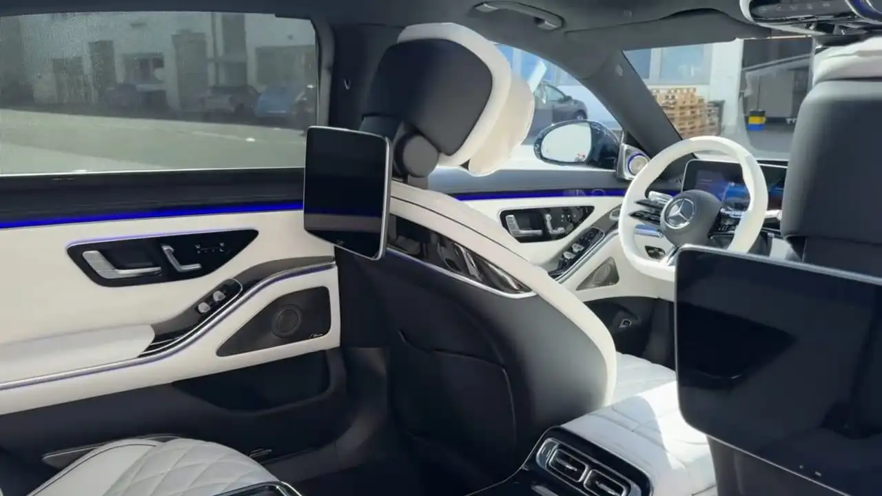 Mercedes Benz S Class 2023