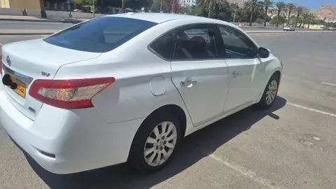نيسان سنترا 2014 1077500