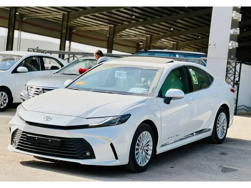 تويوتا كامري 2025