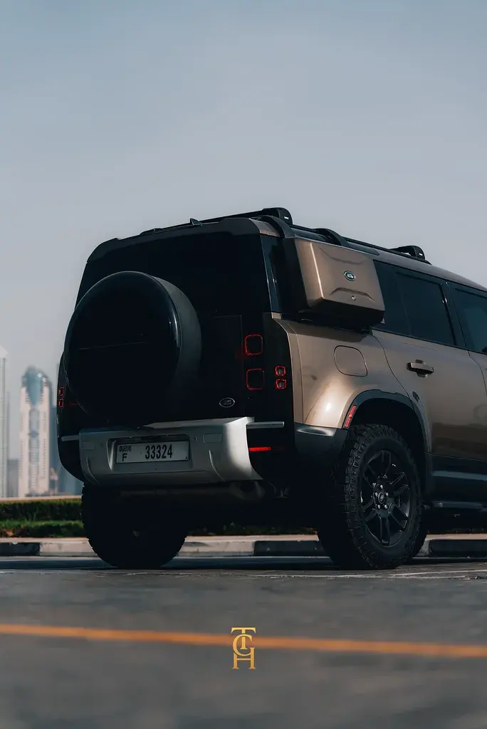 Land Rover Defender 2020