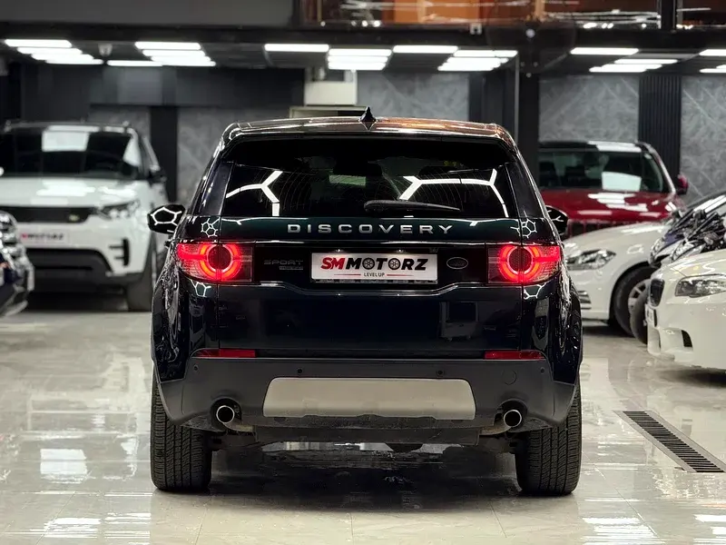 لاند روفر دسكفري سبورت 2017