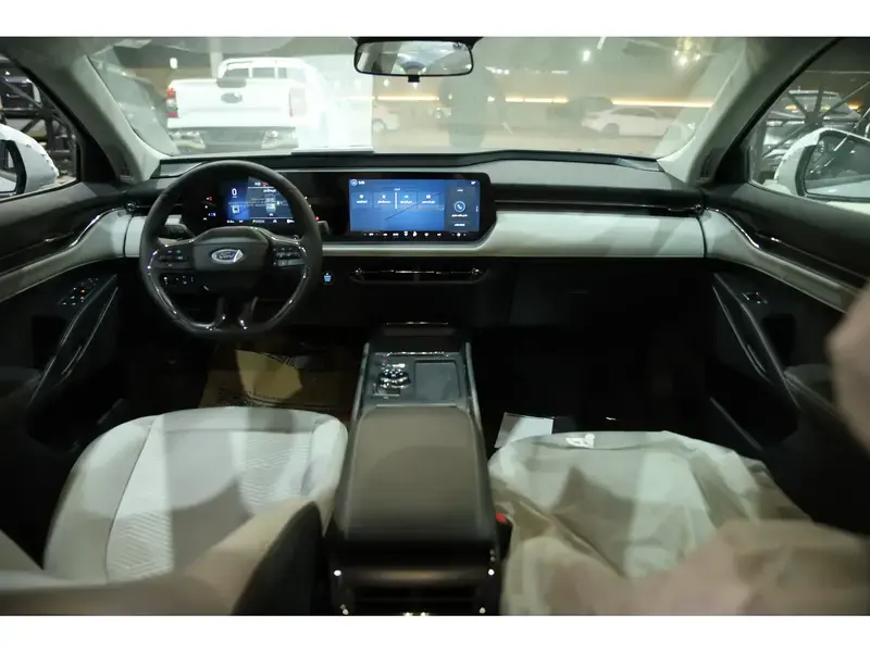 فورد توروس امبيانتى 2025