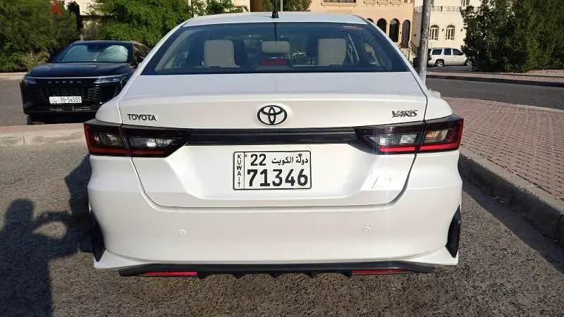 تويوتا يارس 2024