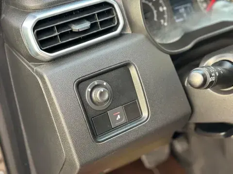 رينو داستر 2023 30000