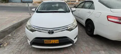 تويوتا يارس 2014