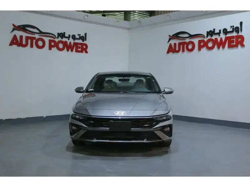 Hyundai Elantra 2025