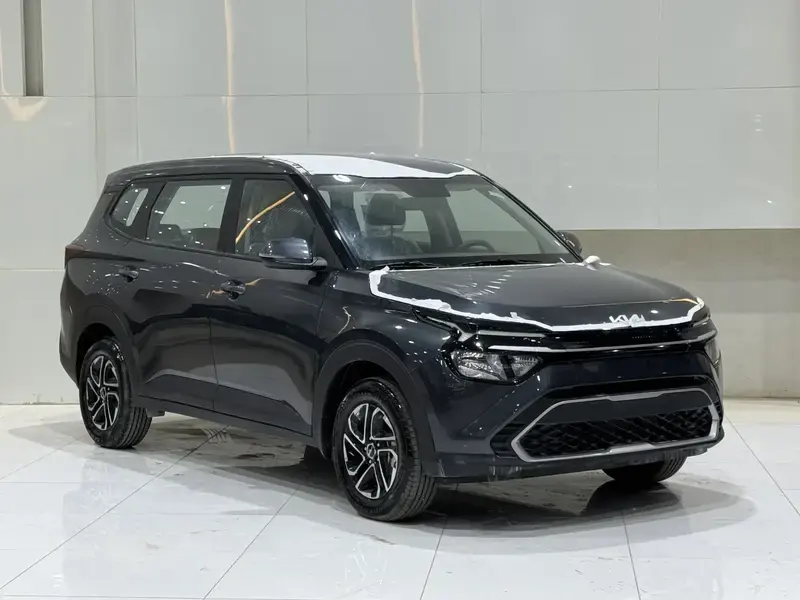 KIA Carens 2024
