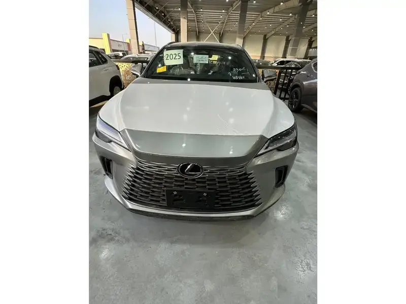 Lexus RX 2025