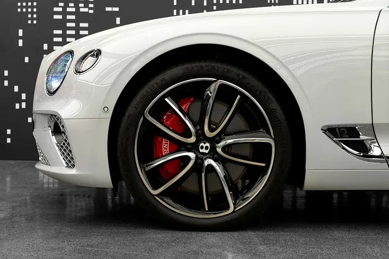 بنتلي كونتيننتال 2019