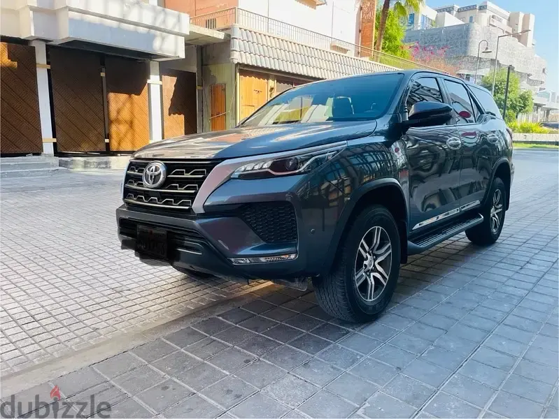 Toyota Fortuner 2022