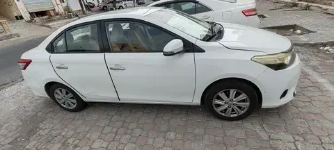 تويوتا يارس 2014