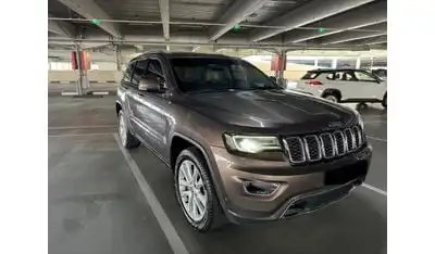 جيب جراند شيروكي Limited Plus 5.7L