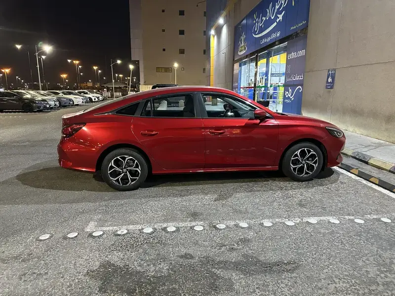 ام جي GT 2023