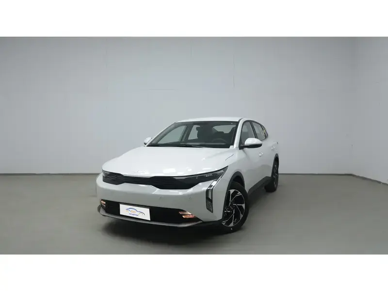 كيا K3 موديل 2024 GLS MID