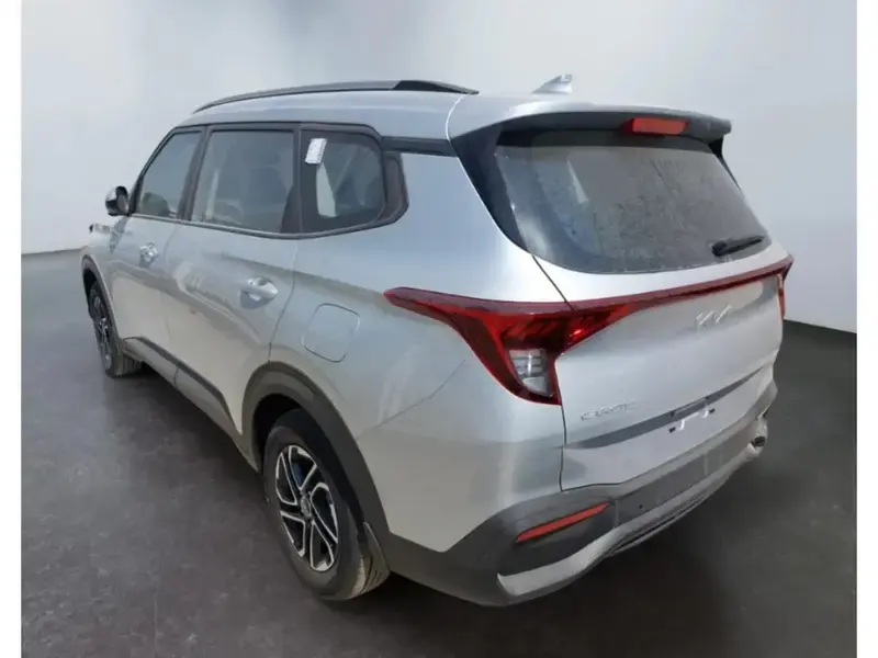 KIA Carens 2024
