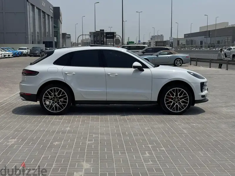 Porsche Macan 2021