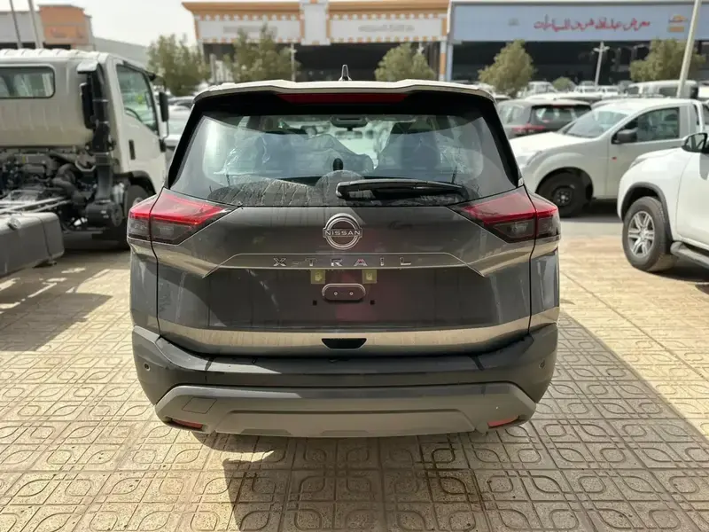 Nissan X-Trail 2025