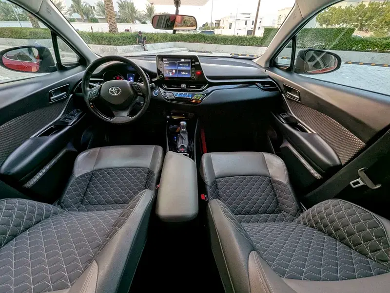 تويوتا CHR 2021