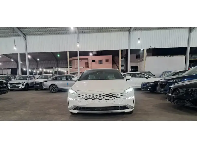 KIA K8 2024