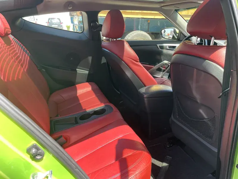 Hyundai Veloster 2015