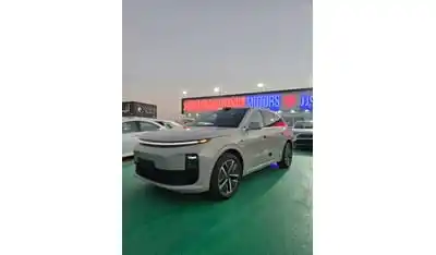 Li Auto L7 Li AUTO L6 4WD 2024