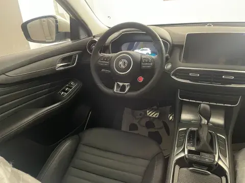 New MG ZS 1.5L COM 2025