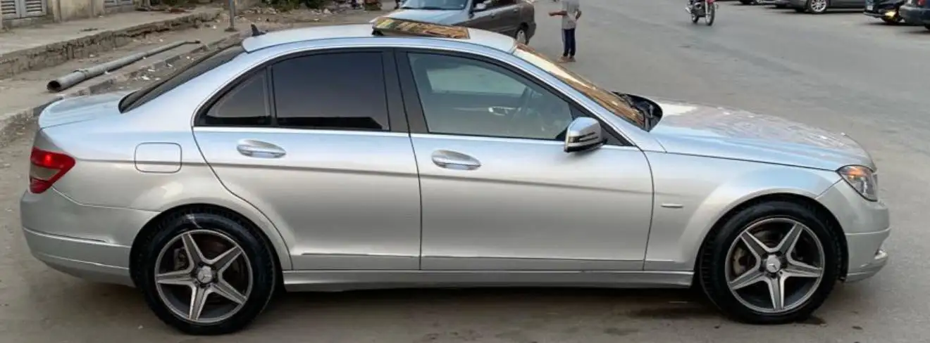 مرسيدس بنز C Class 2009