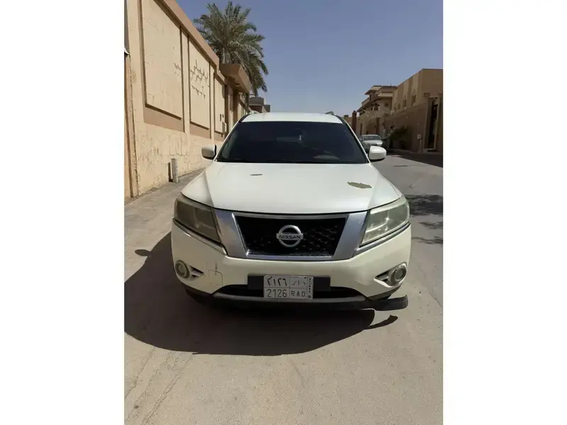 Nissan Pathfinder 2016