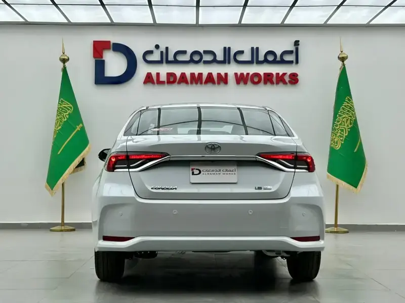 تويوتا كورولا 2025 GLI