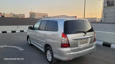 Toyota Innova 2012