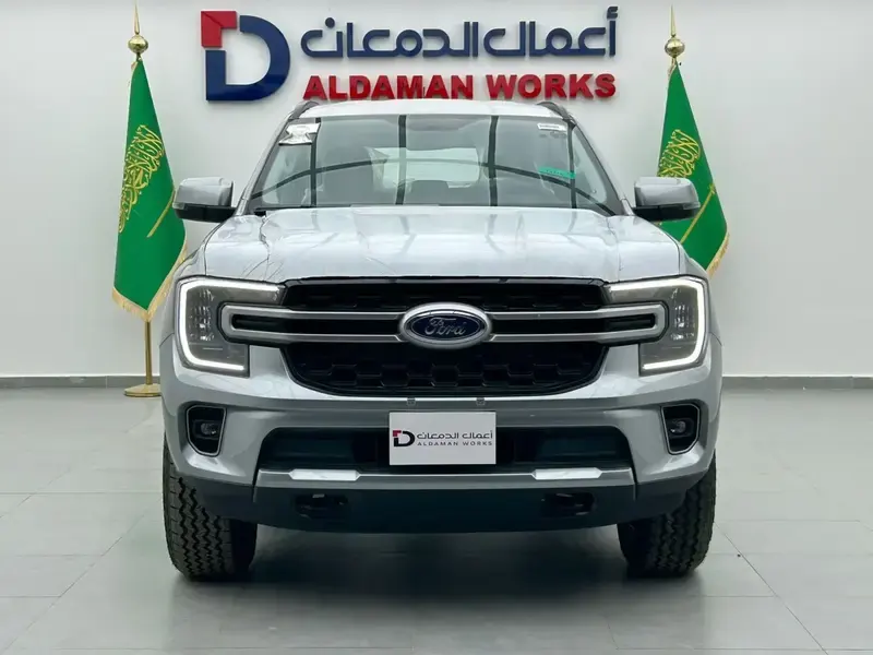 Ford EVEREST 2024
