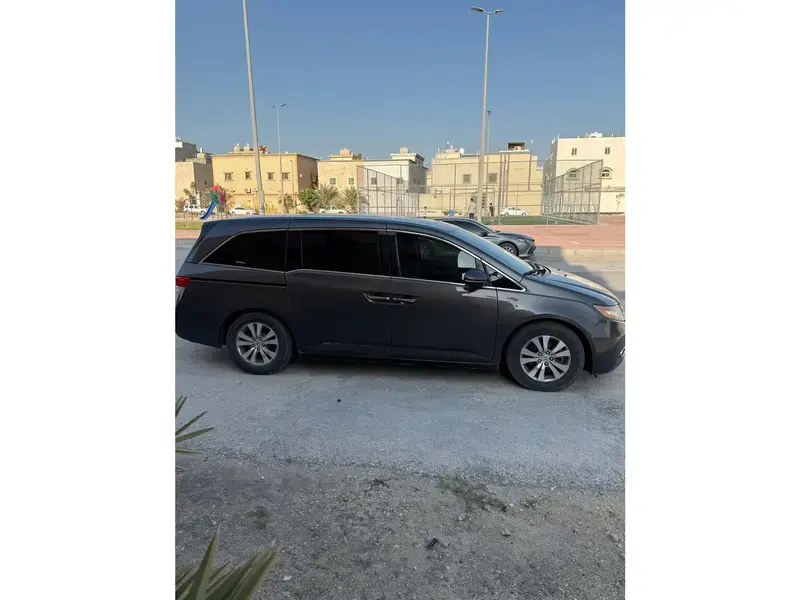 Honda Odyssey 2016