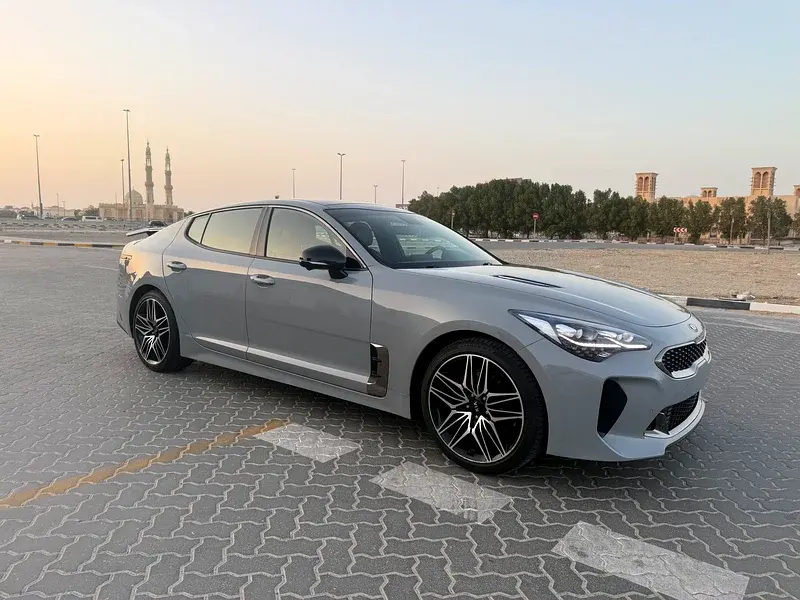 كيا ستينجر 2021