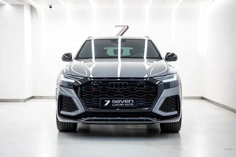 Audi RS Q8 2023