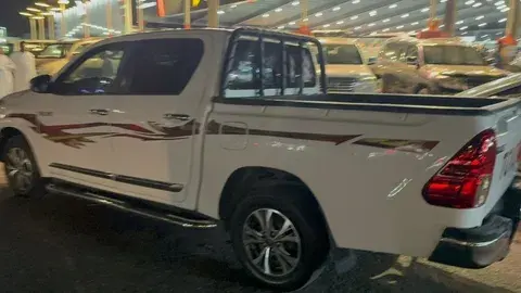 تويوتا هيلوكس 2017