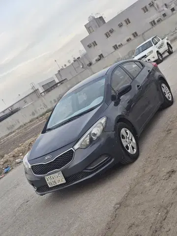 كيا سيراتو 2015