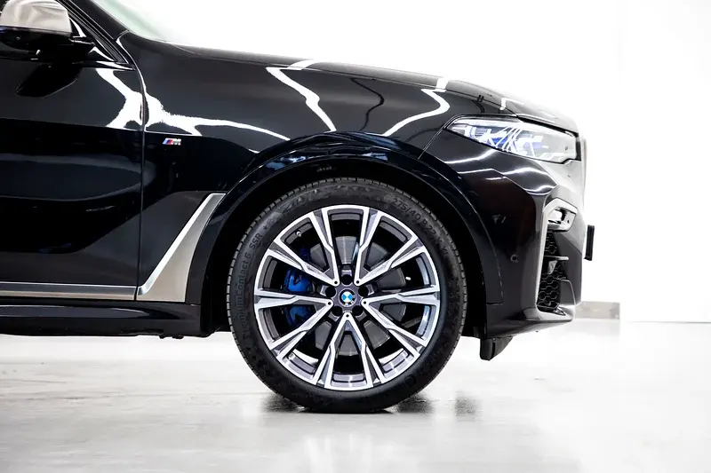 بي أم دبليو X7 2022