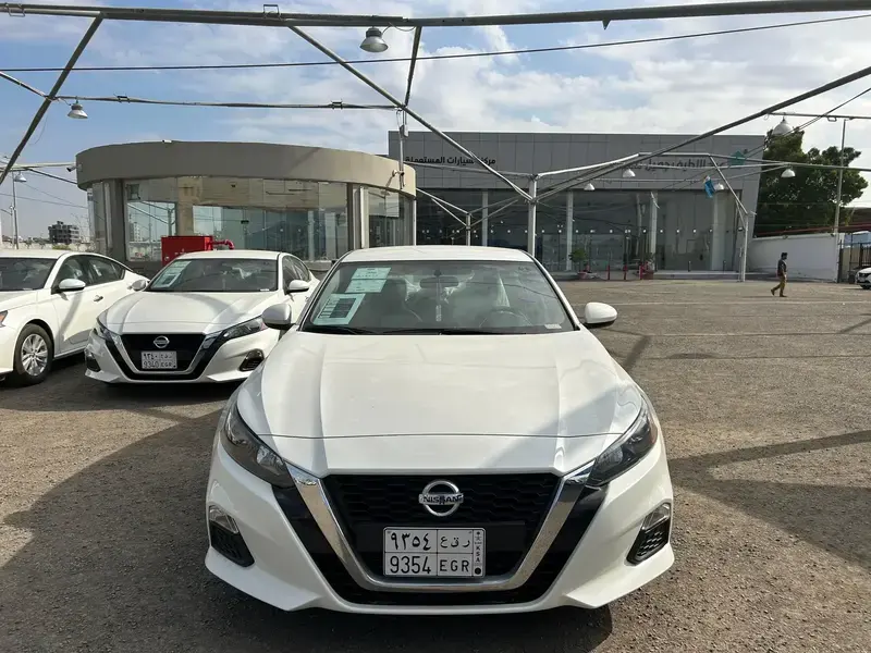 Nissan Altima 2022