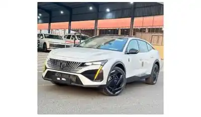 بيجو 408 2024 Peugeot 408 Sedan 1600CC Petrol Leather seats Automatic Zero KM