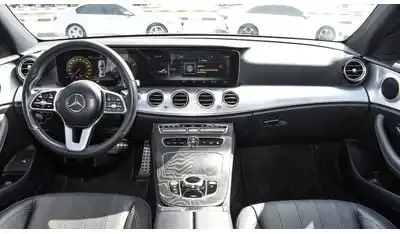 مرسيدس بنز E200 بريميوم Korean Specs