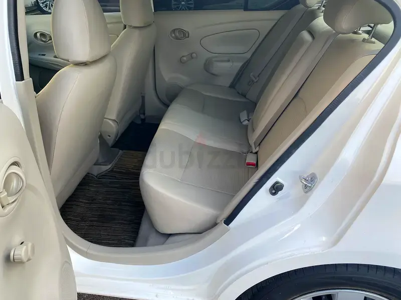 Nissan Sunny 2023